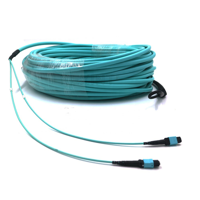FTTH MPO al cable de la fibra de MPO modificó longitud para requisitos particulares con el ojo de tracción