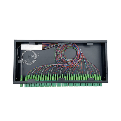 1U 19 conector del SC APC del divisor 1x64 del PLC de la fibra óptica del soporte de estante de la pulgada