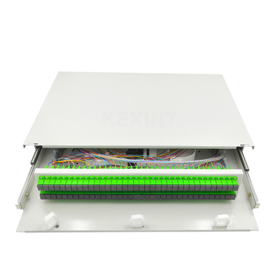 El SC LC 72 del soporte de estante del panel de distribución de la fibra óptica de KEXINT 4U vira el panel de la fibra hacia el lado de babor de ODF