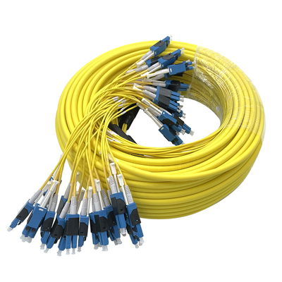 Color amarillo de los corazones del cordón de remiendo de la fibra óptica del solo modo G657A2 36 con de vaivén