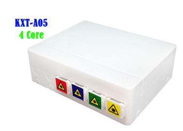 Fibra óptica de la base de FTTH 4 con la caja terminal de la distribución de los adaptadores con 4 adaptadores