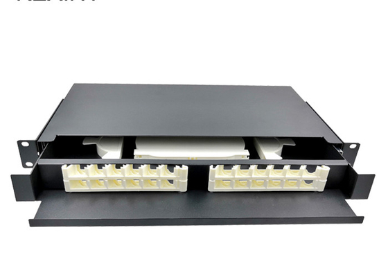 Tipo portuario soporte del cajón del panel de remiendo de fibra del estante de la red 1U 24 de estante terminal